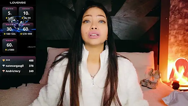 ElyaQuinn's Webcam Show