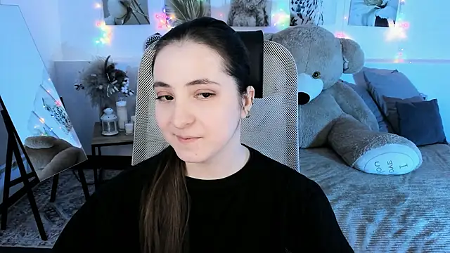 VirtuallVoyant's Live XXX Chat