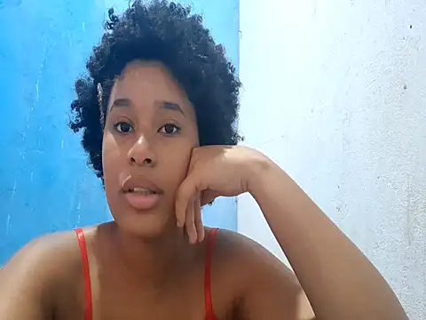 Chat +18 de MadelynStamant ao vivo