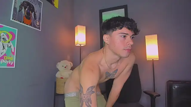 Soft_Temptationxx's Webcam Show