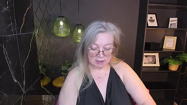 NataliMellow Chat XXX in diretta