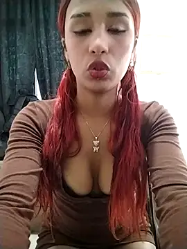 Chat XXX en directo de CHLOESHOW