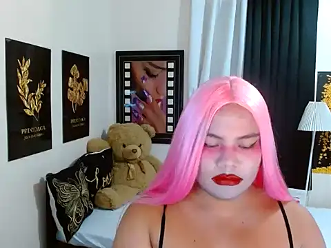 Show Webcam de TSbrianaHugeCock