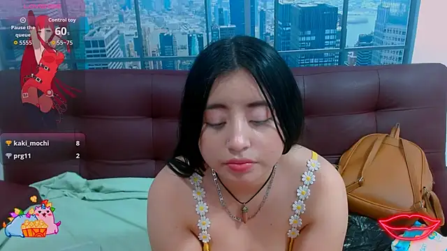 Chat +18 de angelhotlatina18 ao vivo