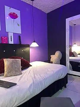 Chat +18 de Karim_mansur ao vivo