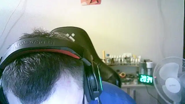 Chatroom XXX en direct de SirAbuser