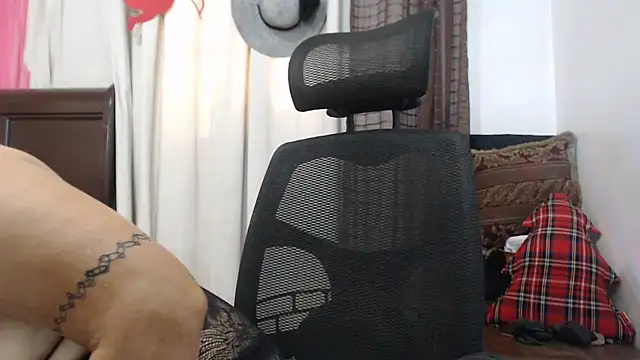 jenny_milf69's Webcam Show