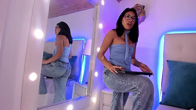 celeste_stonnesn Live XXX chat