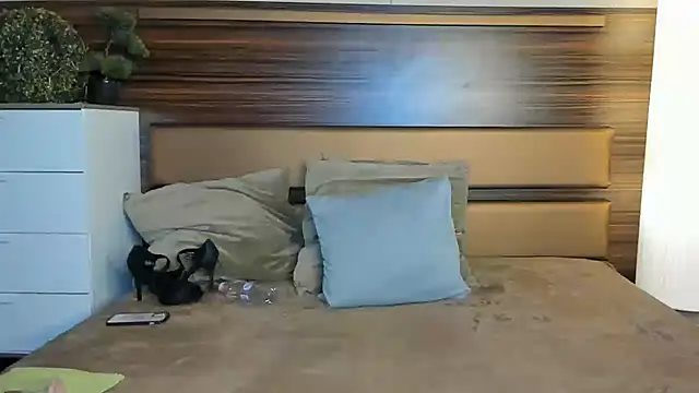 Chat +18 de MissyNia ao vivo