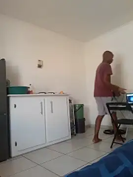 แชท XXX สดของ iwantolderwmn