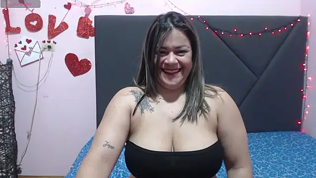 pamela_echeverria 라이브 XXX 채팅