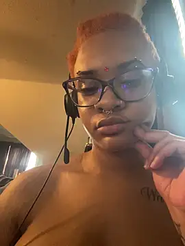 Chat XXX Live nickytheehawtie