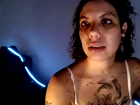 Submersidollx's Live XXX Chat