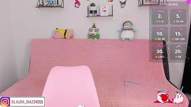 Chat XXX Live emycarver09