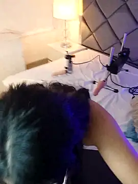 Онлайн чат XXX AlmaRios