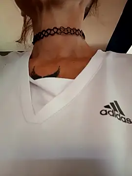 FrozenWaffle 即時 XXX 聊天