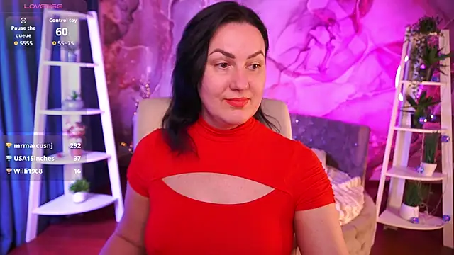 VelvetLuck élő XXX-chatje