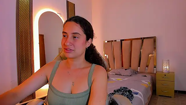 NoaMalak7 Chat XXX in diretta