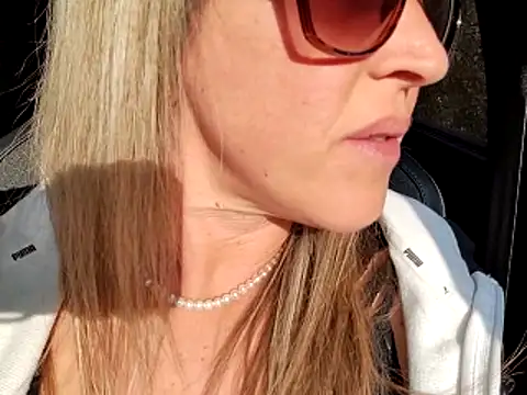 Chat XXX ao vivo de sweethotmilf888