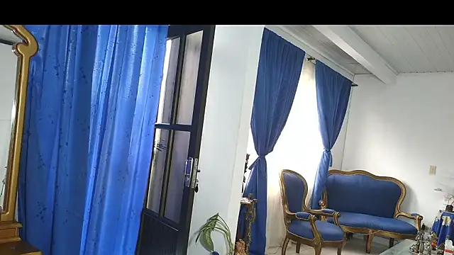 big_boobsmatureのライブXXXチャット