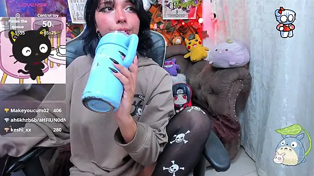 ravenn_20 Live XXX-chat