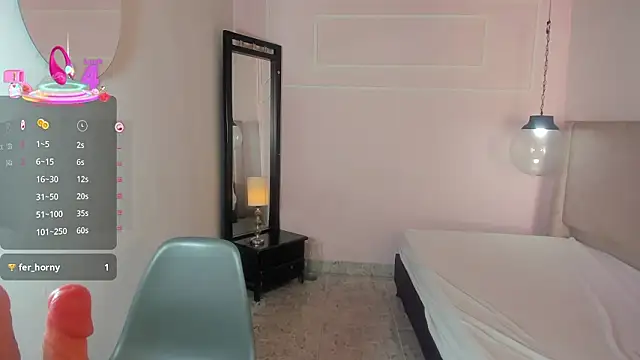 CharlotteKing8 现场XXX聊天