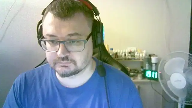 SirAbuser Pertunjukan Webcam