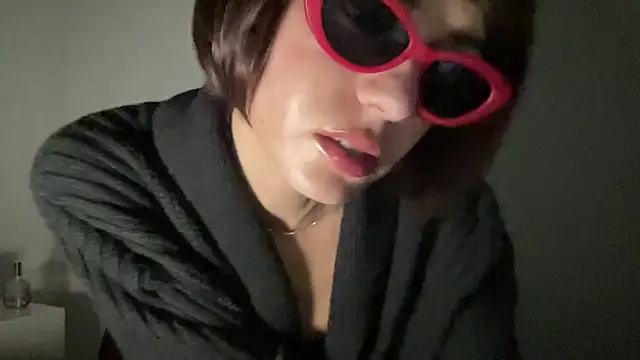 SlowVenomXX Webcam show