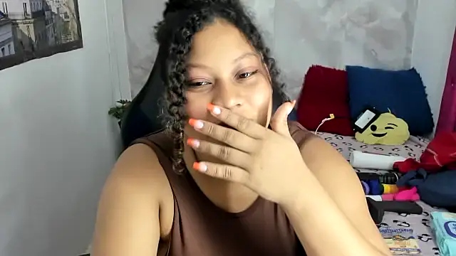 Lunastar02 Chat XXX in diretta