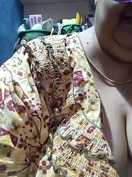 tamilthanushri's Webcam Show