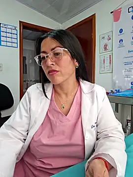 JustSamantha_ Chat XXX in diretta