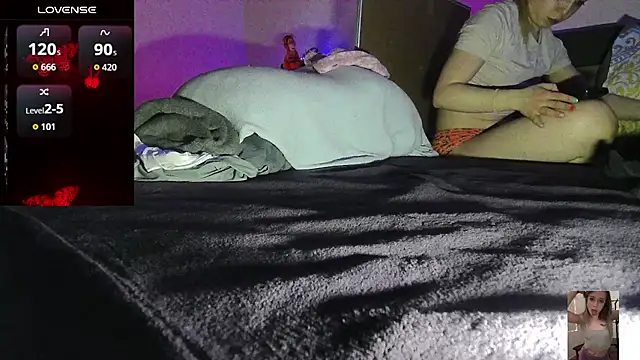 Blondiewithanass Live XXX-chat