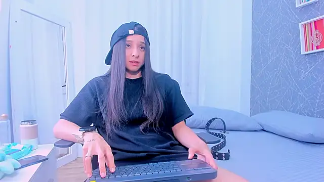 ViictoriiaSaenz's Live XXX Chat