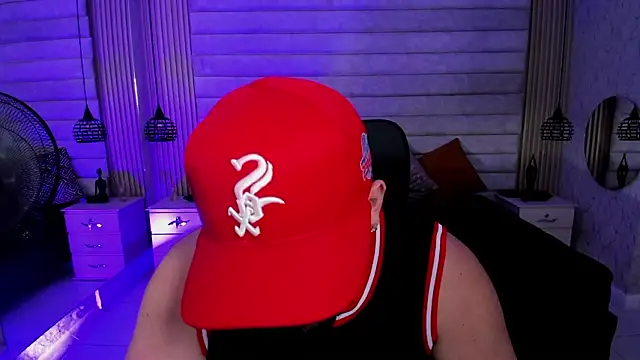 jhon_bear03's Webcam Show