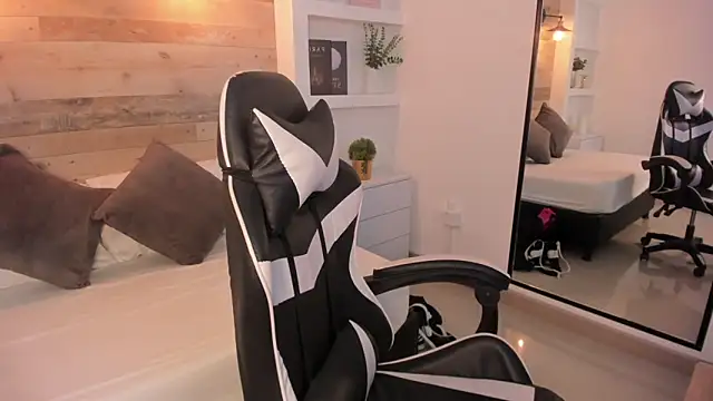 XXX chat uživo modela rachel_foxx_