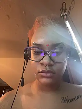 nickytheehawtie 在線直播表演