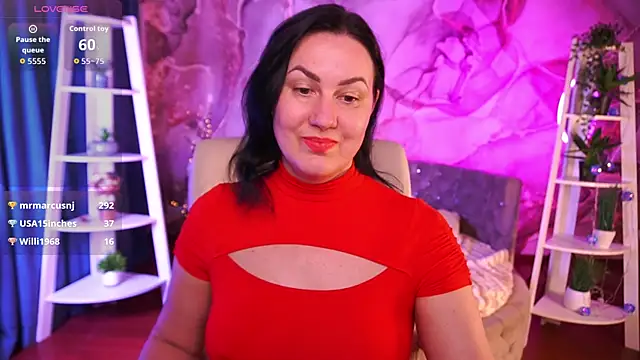 VelvetLuck's Live XXX Chat