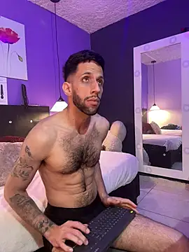 Chat XXX en directo de Karim_mansur