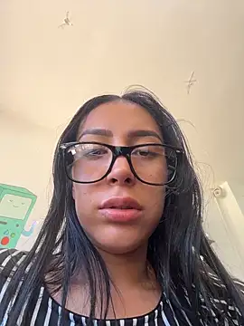 pregnant_sofii18's Webcam Show