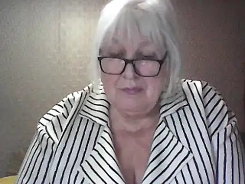 Alexia64231 现场XXX聊天