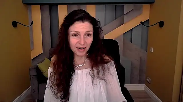 دردشة EllaLong الجنسية المباشرة