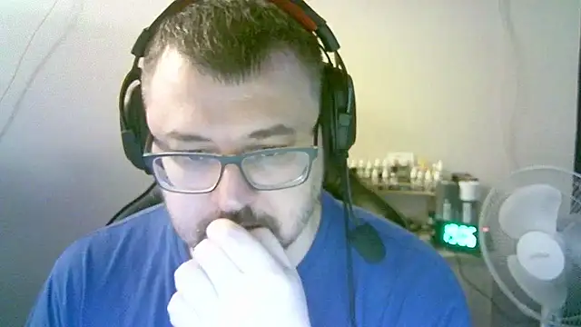 SirAbuser 라이브 XXX 채팅