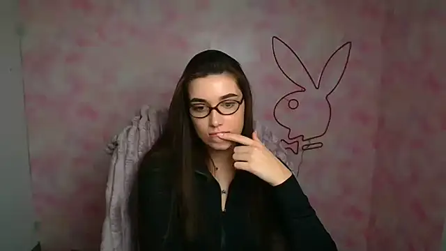 دردشة NikaMystic الجنسية المباشرة