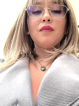 Katy__A: онлайн-секс-чат