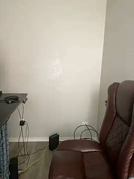 Fathero1time লাইভ XXX চ্যাট