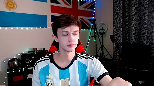 John_Meow ওয়েবক্যাম শো