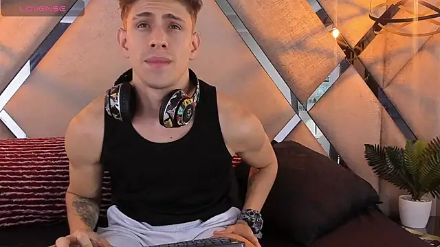 Jasper__jones' Live XXX Chat