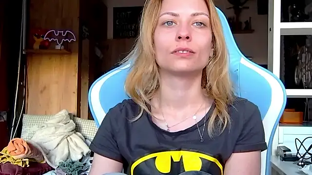 karo123421 Chat XXX live