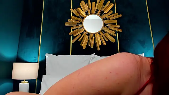 LizyBex élő XXX-chatje