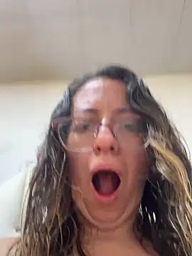 Chat XXX en directo de miss_hanna07